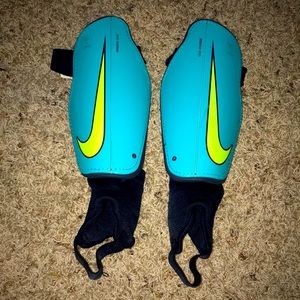 Nike soccer shin gaurds